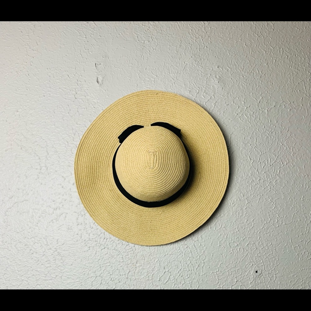 NWT women’s sun hat